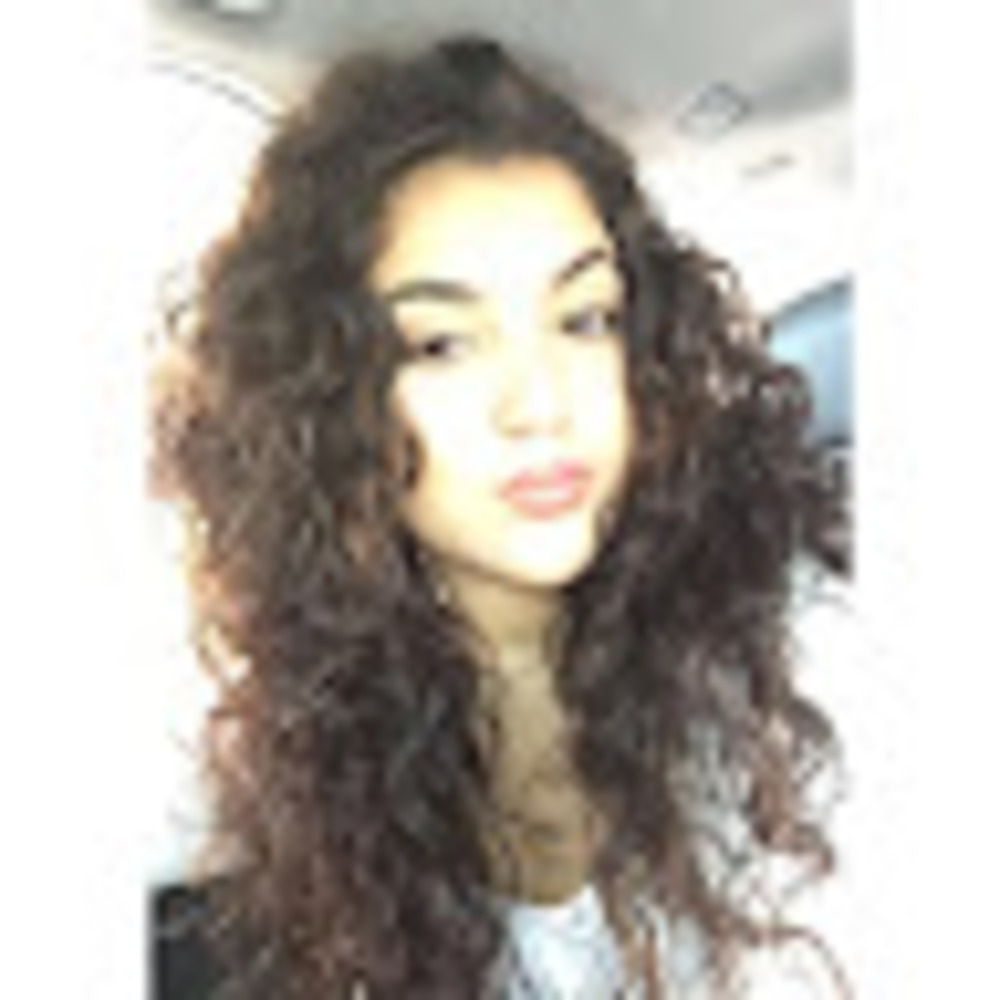 Meet your Posher, Kassandra
